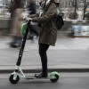 Szabályozást sürgetnek az elektromos rollerekre