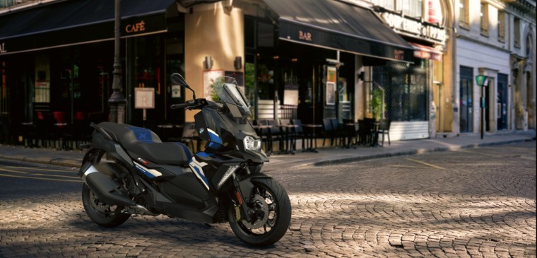 Frissített BMW-robogók