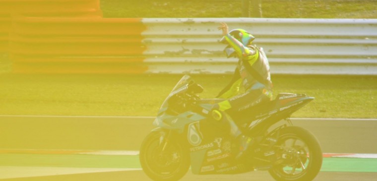 Rossi nélkül