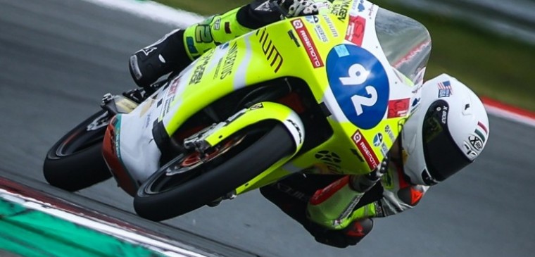 Így edz Rossi Moor Spanyolországban