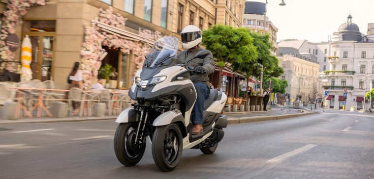 Légzsákos robogót dobott piacra a Yamaha