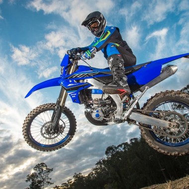 Itt az új WR450F a Yamahától - videóval