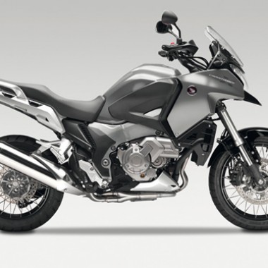 Bemutatkozott a Honda Crosstourer