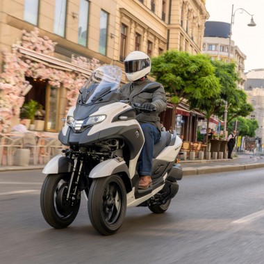 Légzsákos robogót dobott piacra a Yamaha